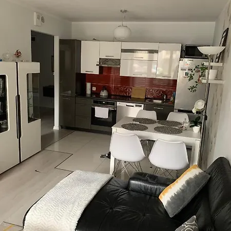 Apartament Polonia Apartment *