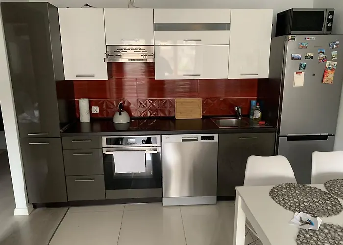 Polonia Διαμέρισμα *