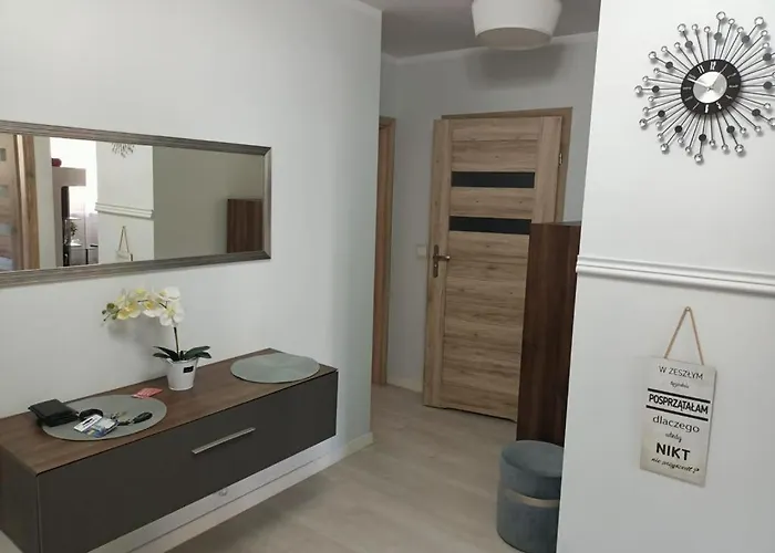 Polonia * Στσέτσιν